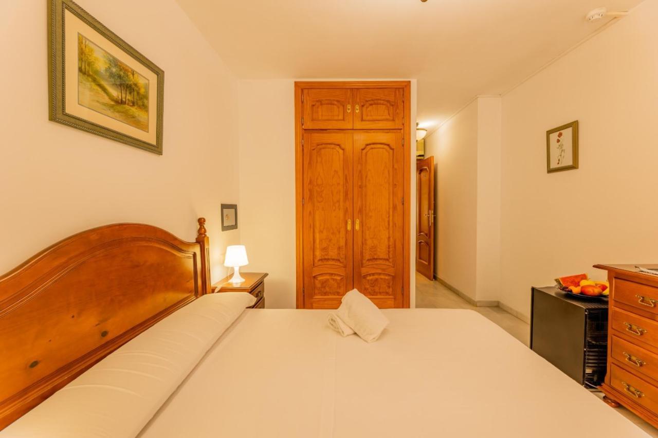 Hotel La Morena Fuengirola Esterno foto